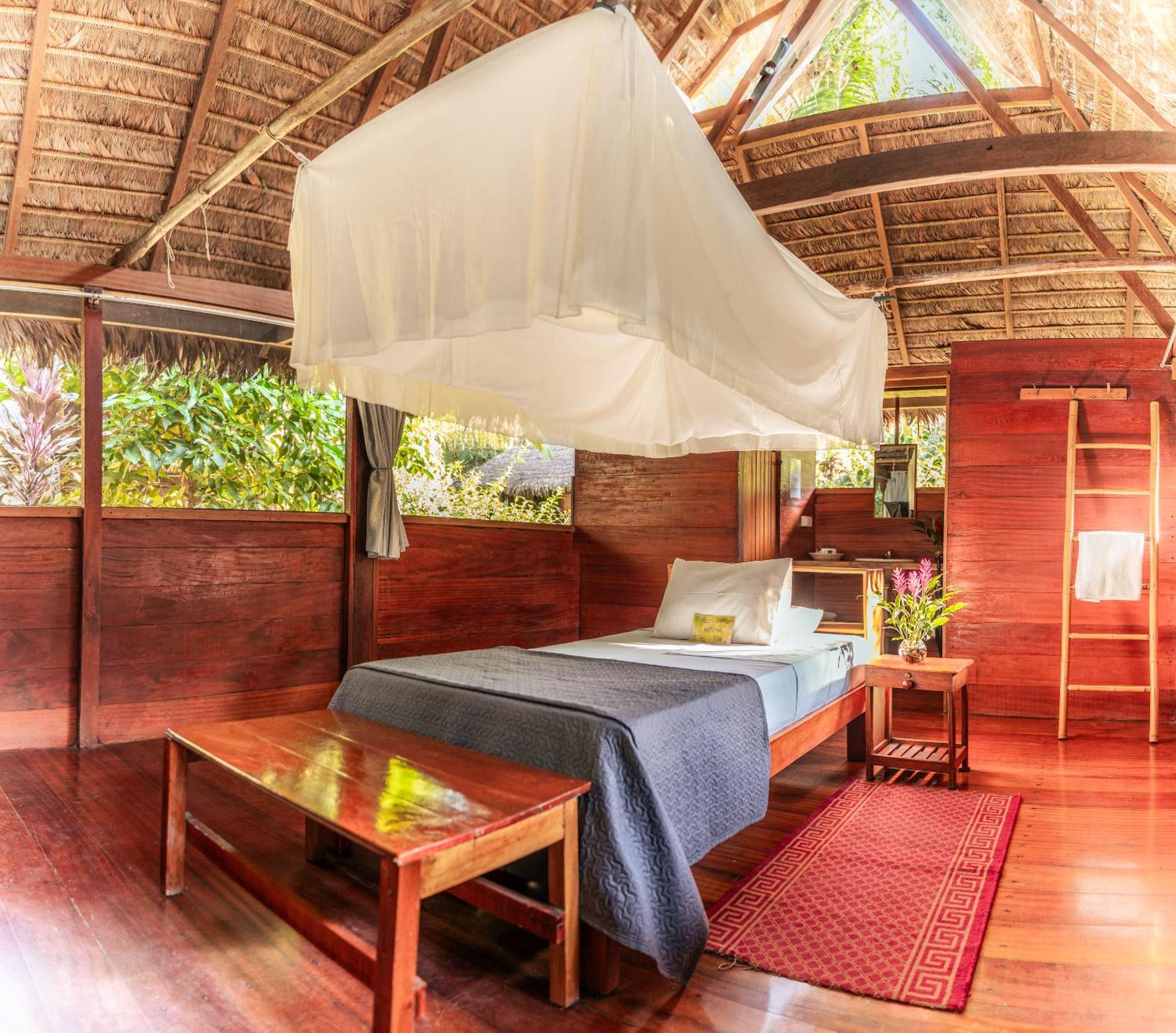 Ecolucerna Lodge Tambopata Puerto Maldonado Dış mekan fotoğraf
